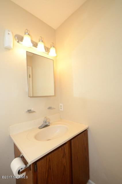 280 Raintree Road Jacksonville, NC 28540 - Photo 41 of 52 280 RAINTREE RD 41