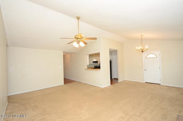 280 Raintree Road Jacksonville, NC 28540 - Photo 8 of 52 280 RAINTREE RD 08