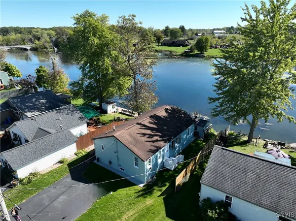 $315,000 | 23 Manhattan Park Drive, Hastings, NY 13132