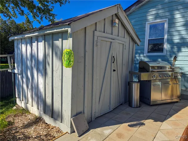 $315,000 | 23 Manhattan Park Drive, Hastings, NY 13132