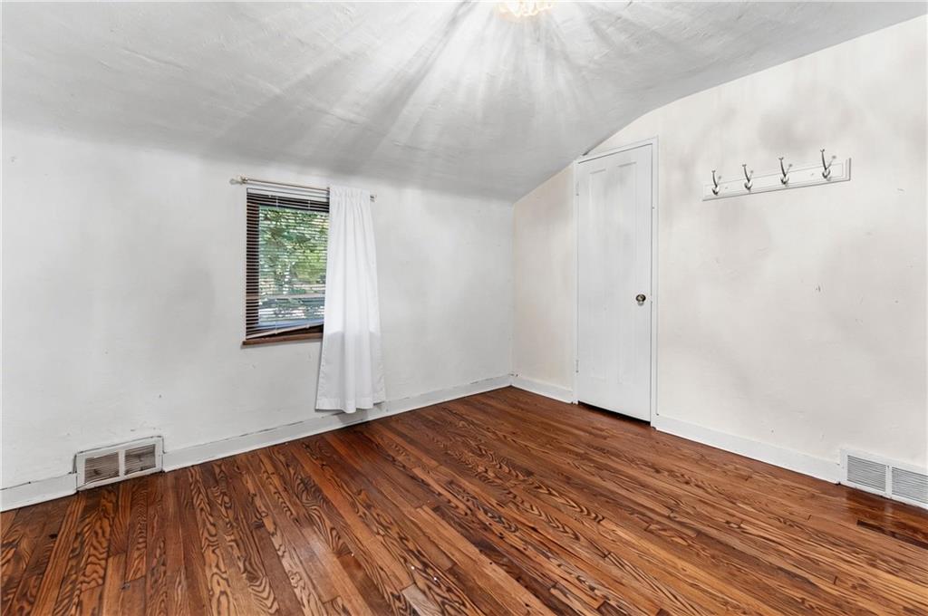 914 Bower Hill Road Pittsburgh, PA 15243 - Photo 16 of 30 a view of empty room with wooden floor