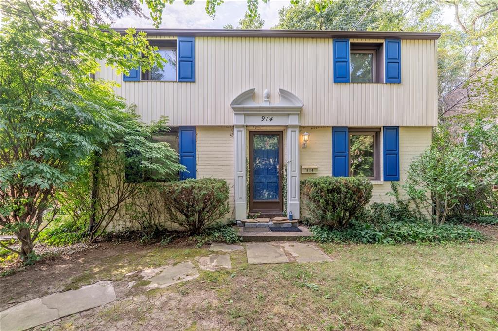914 Bower Hill Road Pittsburgh, PA 15243 - Photo 2 of 30 a front view of a house with a yard