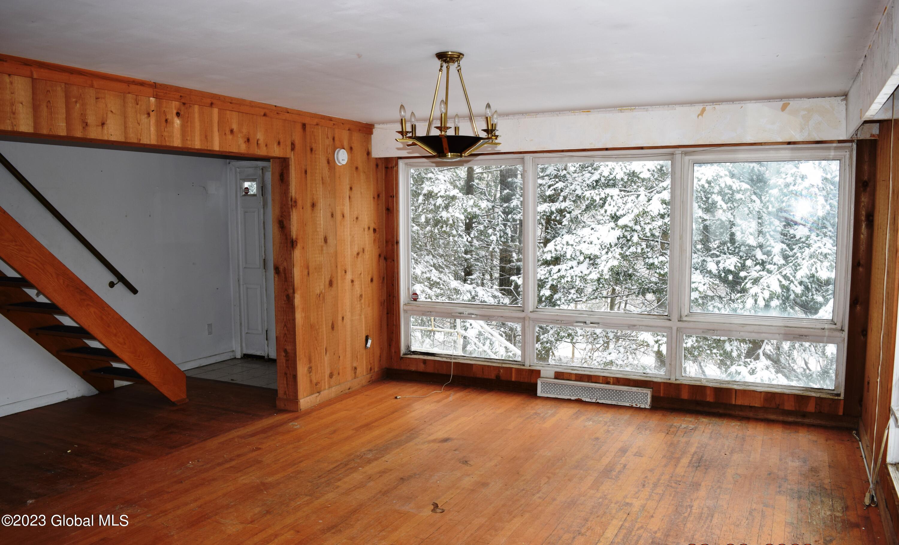 4605 Mariaville Road Rotterdam, NY 12306 - Photo 14 of 51 11