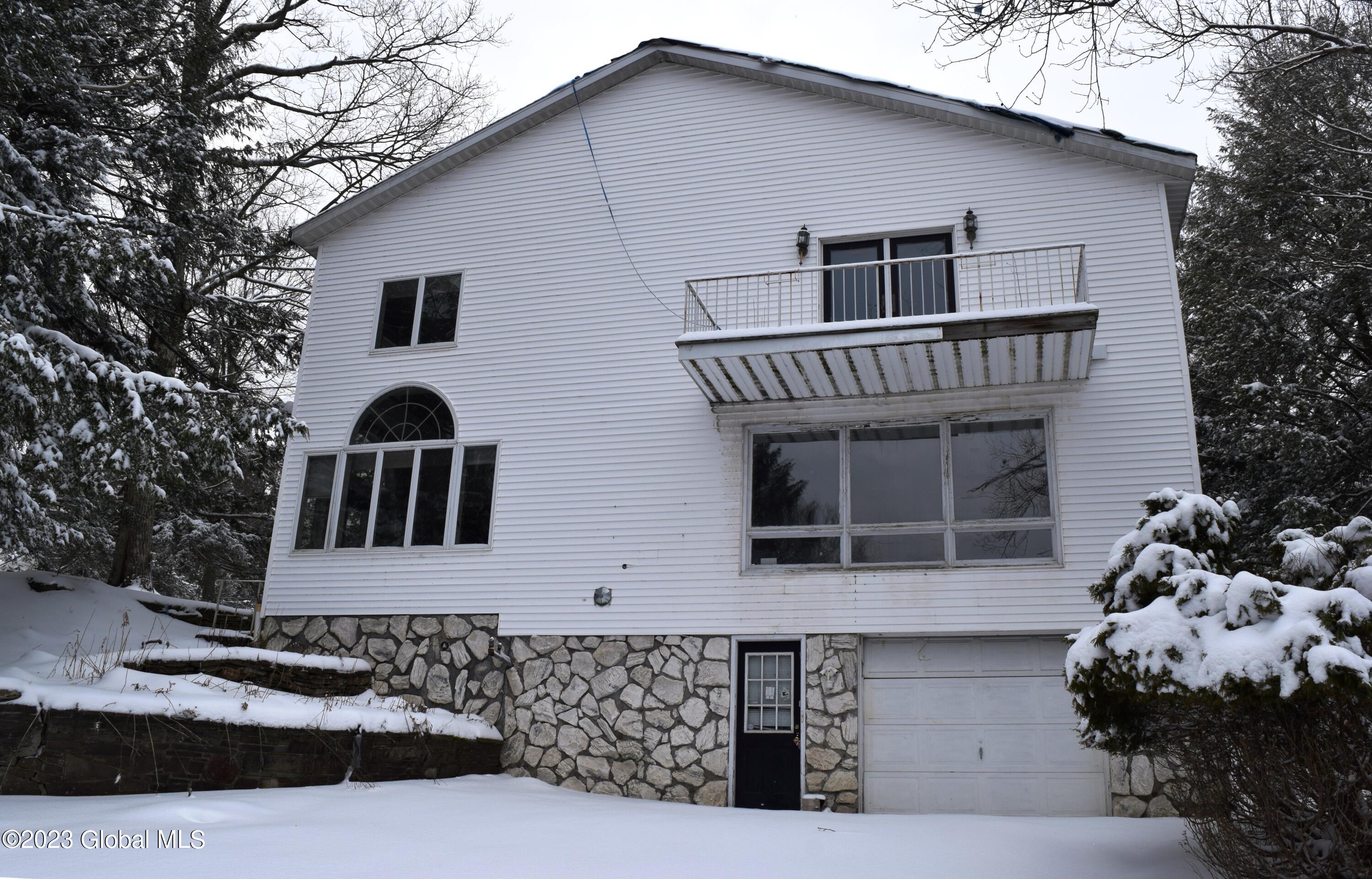 4605 Mariaville Road Rotterdam, NY 12306 - Photo 2 of 51 2