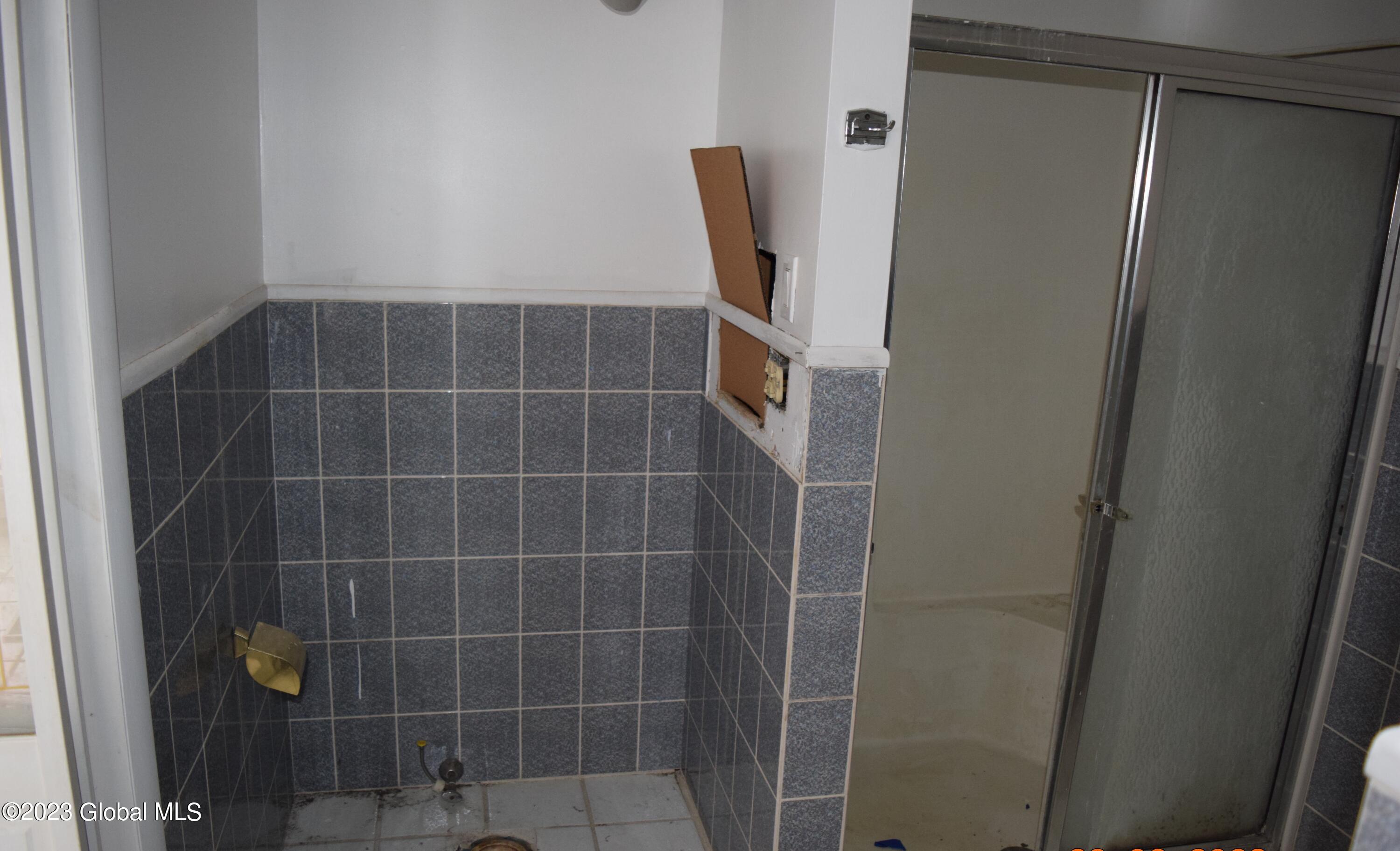 4605 Mariaville Road Rotterdam, NY 12306 - Photo 37 of 51 33