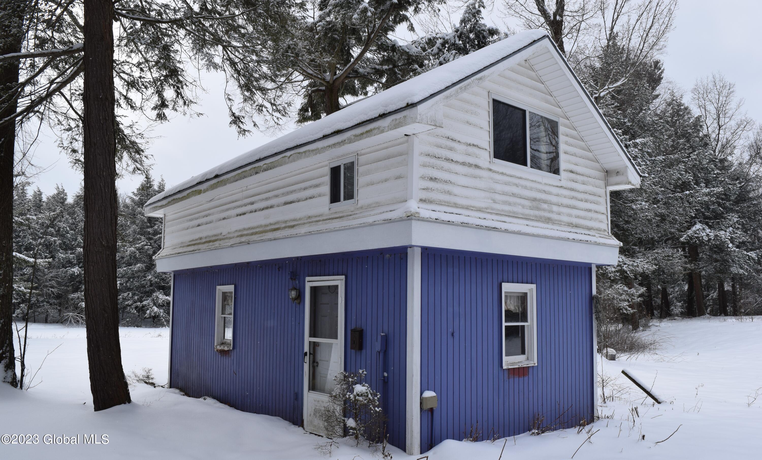 4605 Mariaville Road Rotterdam, NY 12306 - Photo 40 of 51 35