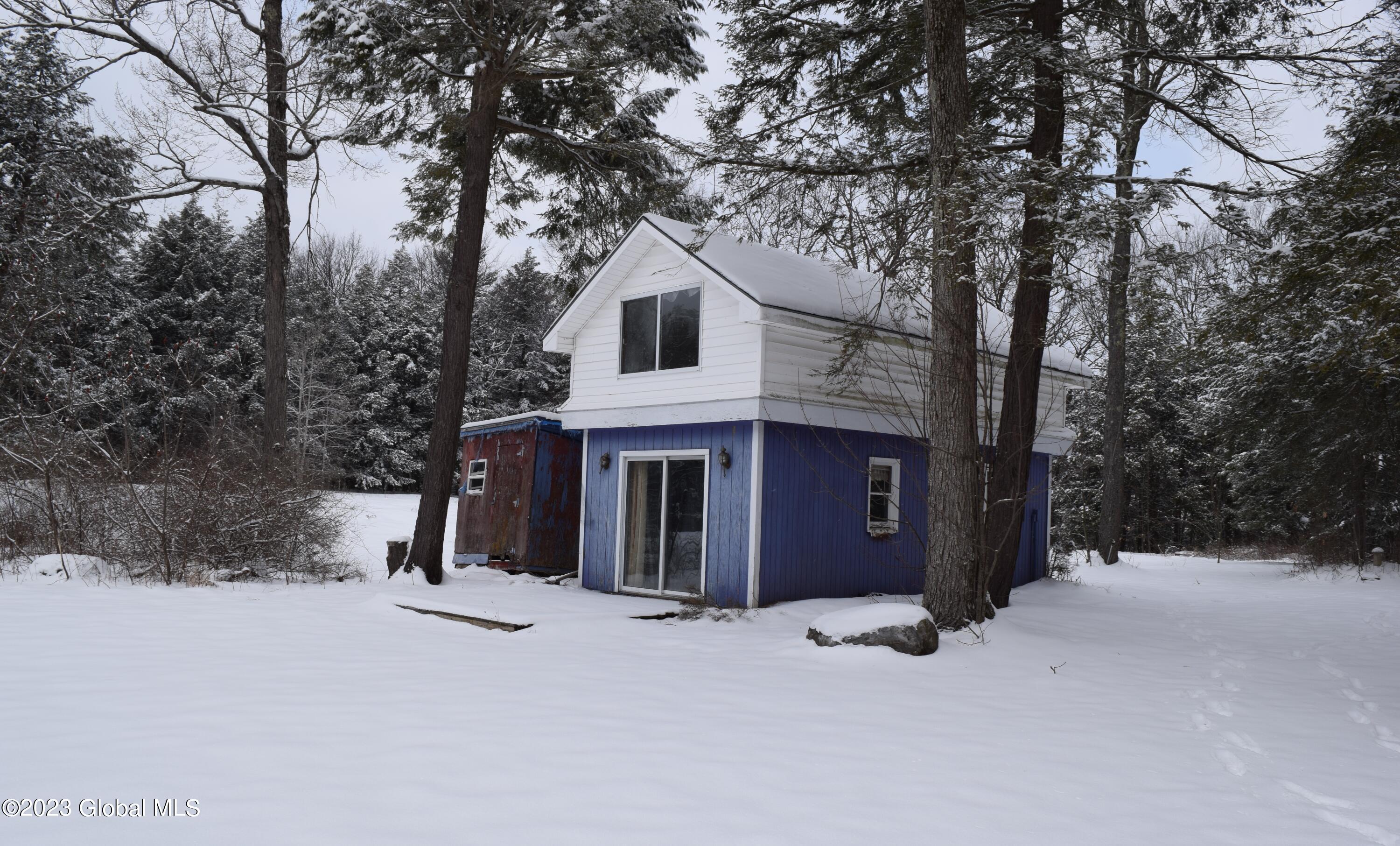 4605 Mariaville Road Rotterdam, NY 12306 - Photo 41 of 51 36