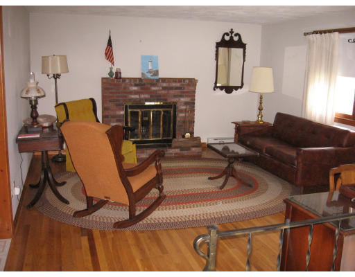 21 Emerson Road Plymouth, MA 02360 - Photo 2 of 5 Gallery Image 2