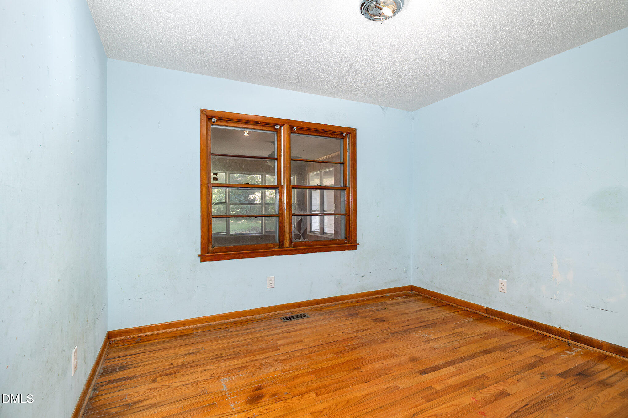 4737 Rosehill Road Fayetteville, NC 28311 - Photo 15 of 35 009_img_8877-edit_764