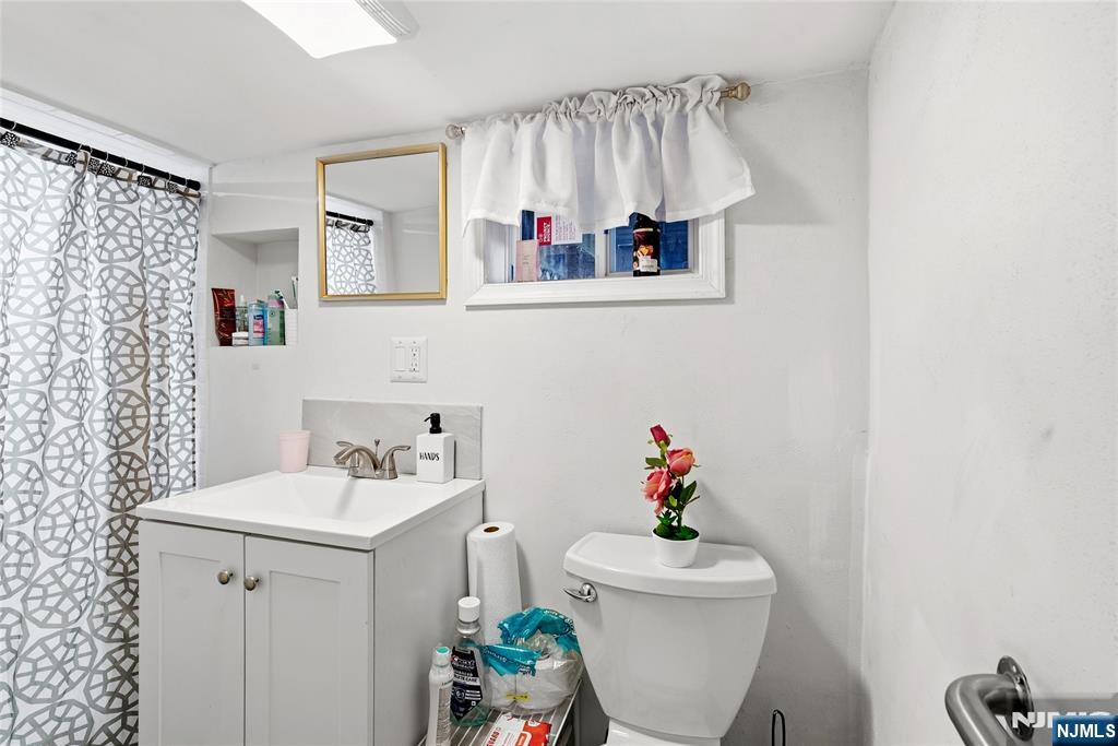 29 Gordon Street Ridgefield Park, NJ 07660 - Photo 26 of 30