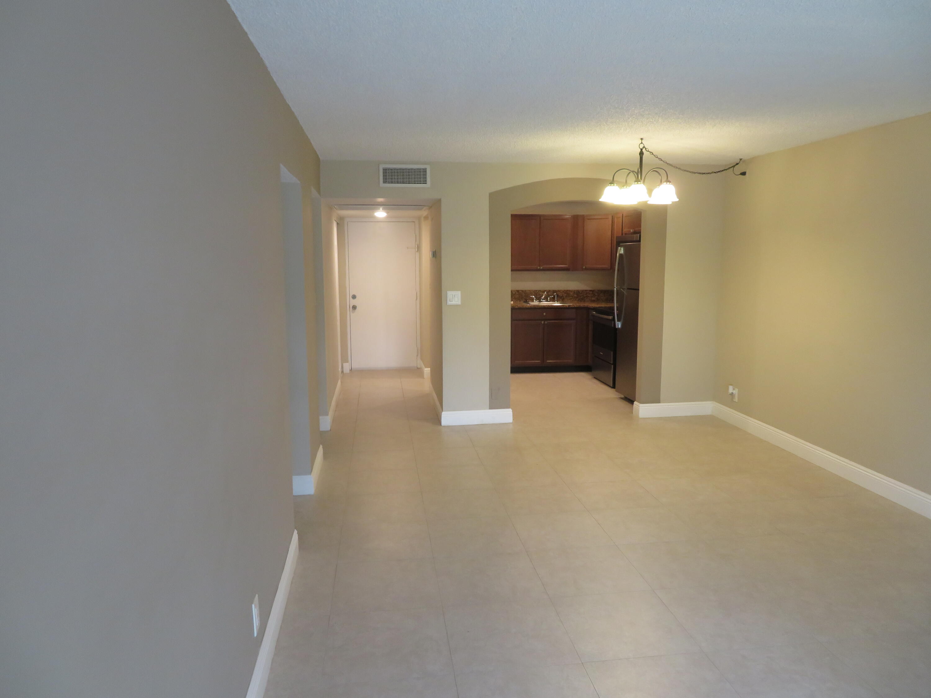 9233 Southwest 8th Street, Unit 122 Boca Raton, FL 33428 - Photo 28 of 44 48_9233-122_LR