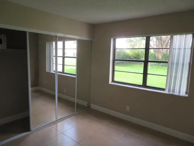 $1,800 | 9233 Southwest 8th Street, Unit 122, Boca Raton, FL 33428