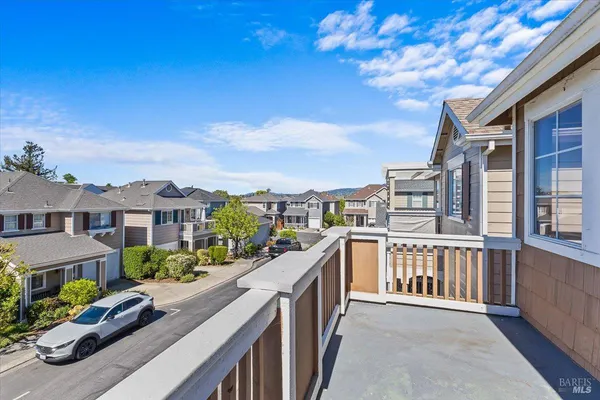 $715,000 | 1028 Addison Circle, Petaluma, CA 94952