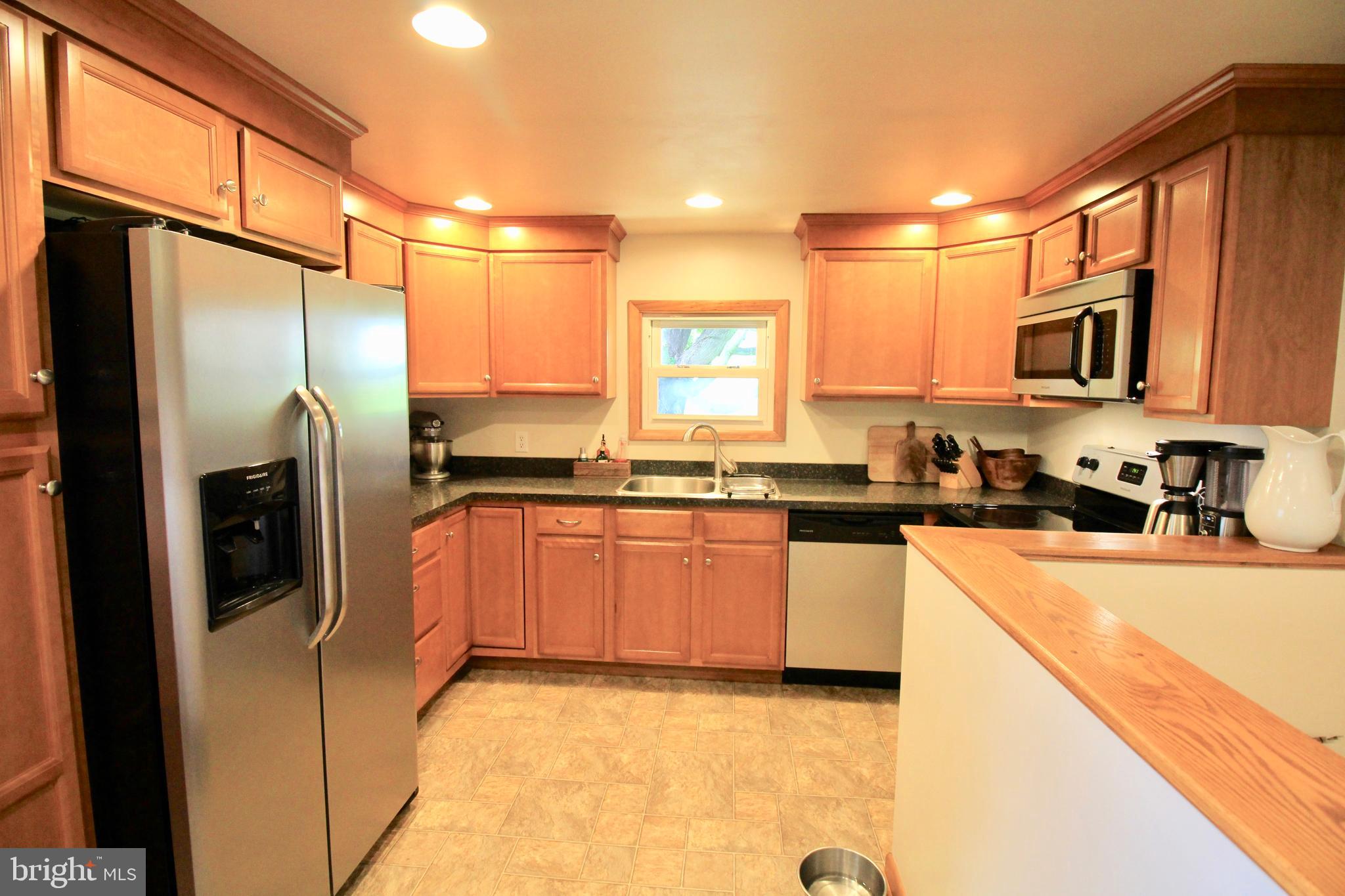 7882 Elizabethtown Road Elizabethtown, PA 17022 - Photo 8 of 33