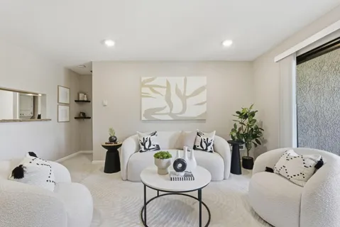 $825,000 | 880 East Fremont Avenue, Unit 624, Sunnyvale, CA 94087