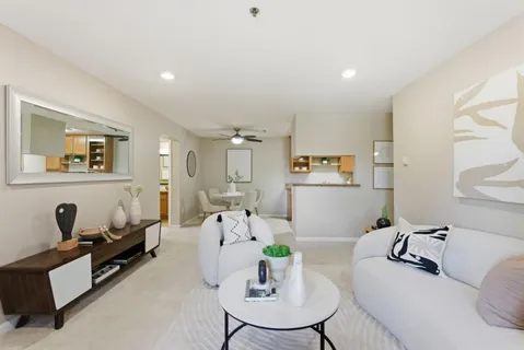 $825,000 | 880 East Fremont Avenue, Unit 624, Sunnyvale, CA 94087