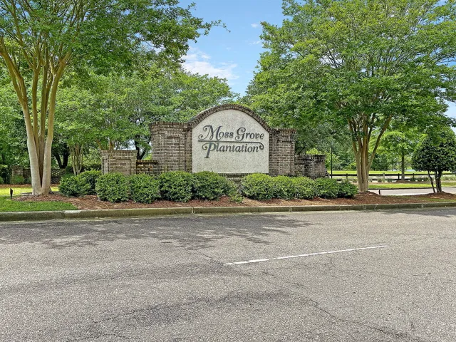 $435,000 | 306 Owl Watch Way, Moncks Corner, SC 29461