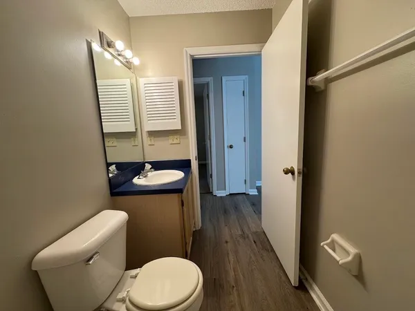 $1,700 | 1052 Longstreet Drive, Tallahassee, FL 32311