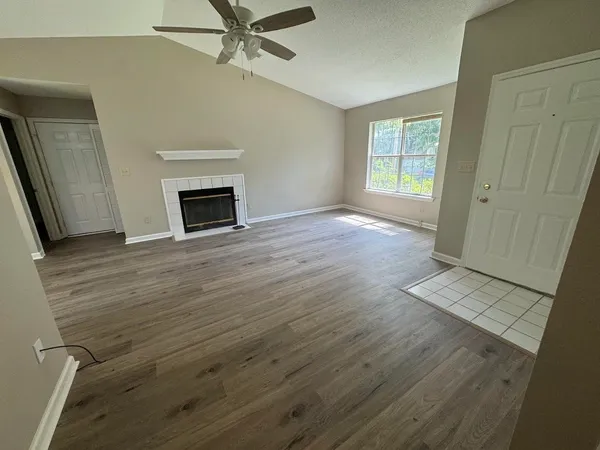 $1,700 | 1052 Longstreet Drive, Tallahassee, FL 32311