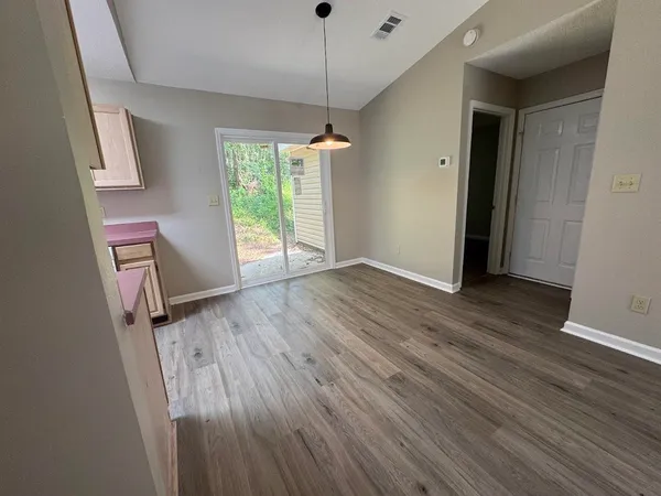 $1,700 | 1052 Longstreet Drive, Tallahassee, FL 32311