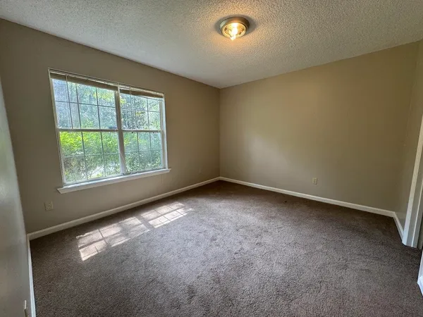 $1,700 | 1052 Longstreet Drive, Tallahassee, FL 32311