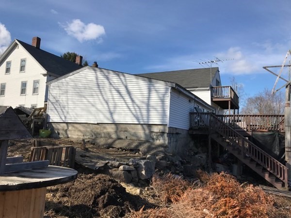 188 Fitchburg Road Townsend, MA 01469 - Photo 2 of 16