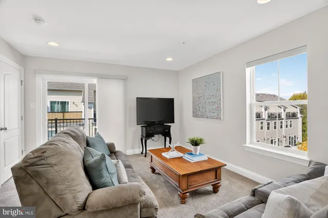 $605,000 | 606 James Walker Place, Annapolis, MD 21401