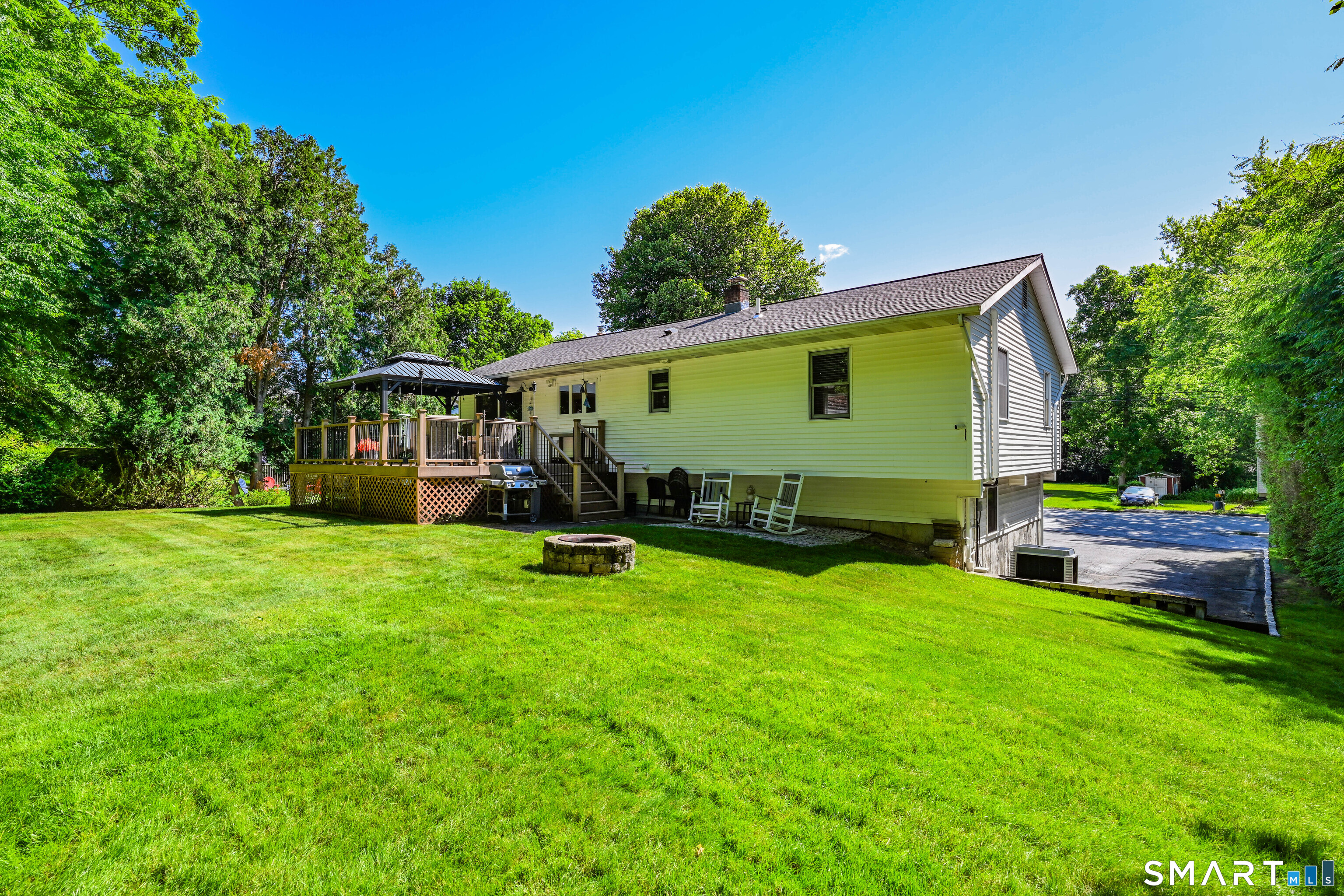 18 Badger Road Wolcott, CT 06716 - Photo 26 of 27