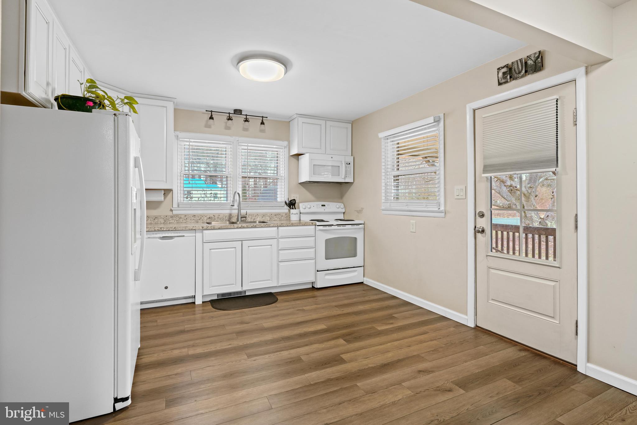 43375 Johnson Road Hollywood, MD 20636 - Photo 8 of 19 Gallery Image 8