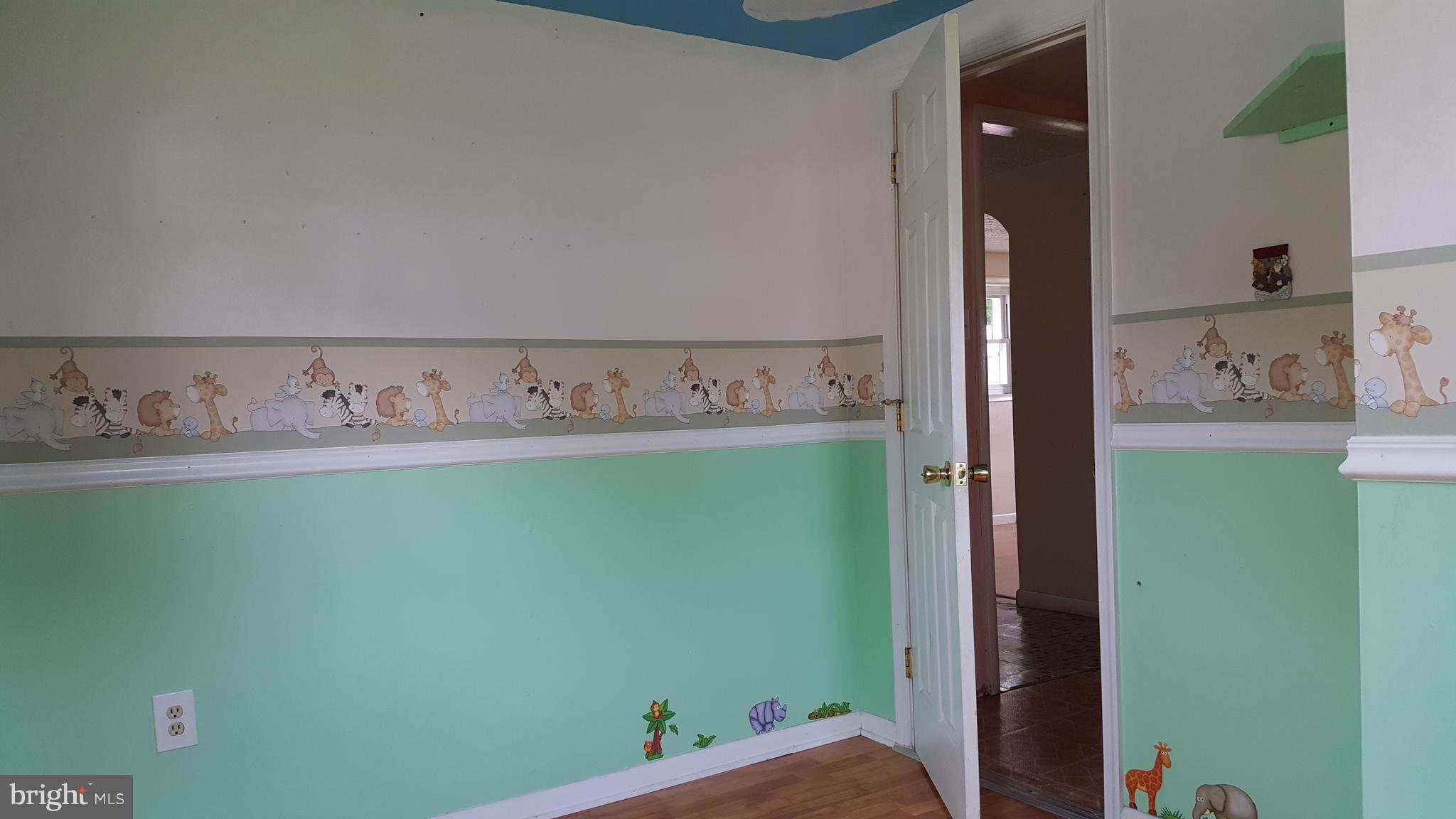 17008 Fairview Road Hagerstown, MD 21740 - Photo 15 of 25 Bedroom 2