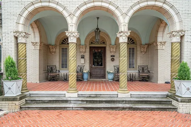 a view of an entryway with staircase