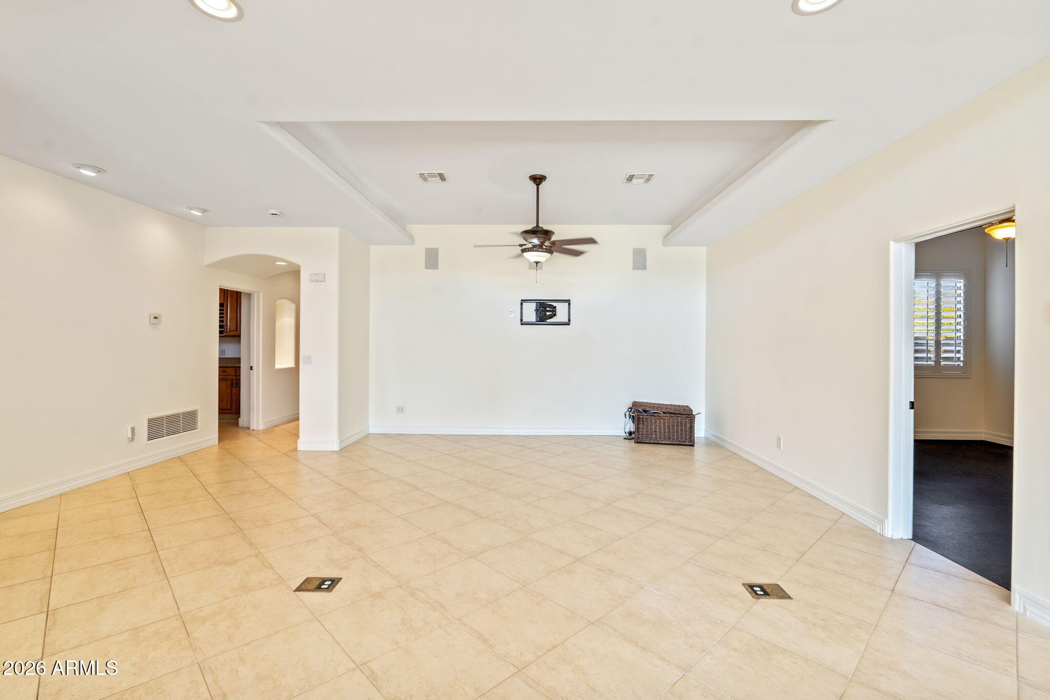 1435 East Rancho Drive Phoenix, AZ 85014 - Photo 11 of 56 15-web-or-mls-DSC_3015