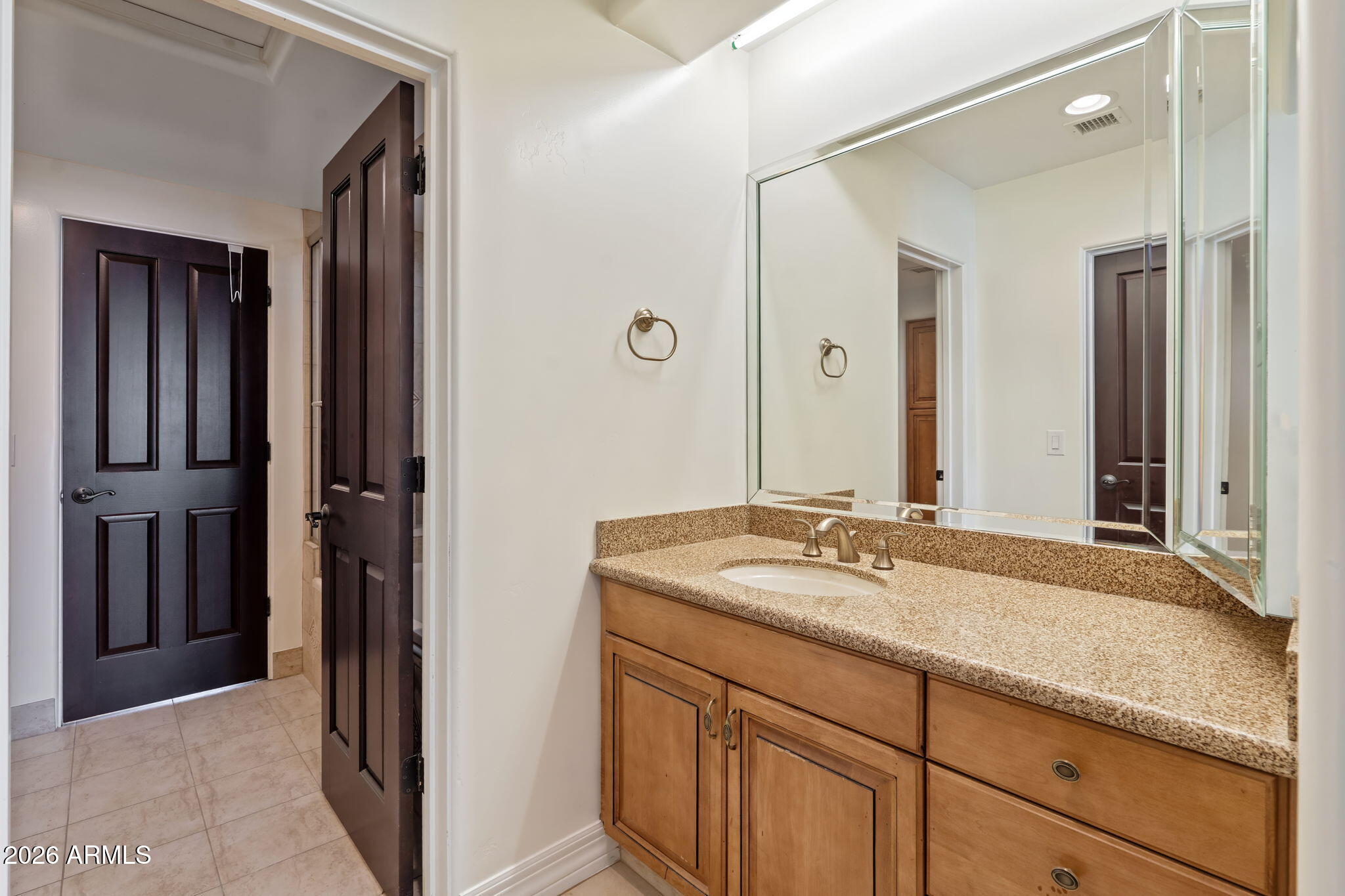 1435 East Rancho Drive Phoenix, AZ 85014 - Photo 29 of 56 33-web-or-mls-DSC_3033