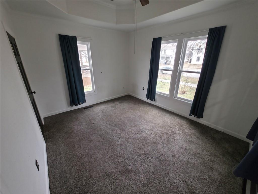 509 West Myrtle Street Independence, KS 67301 - Photo 12 of 41