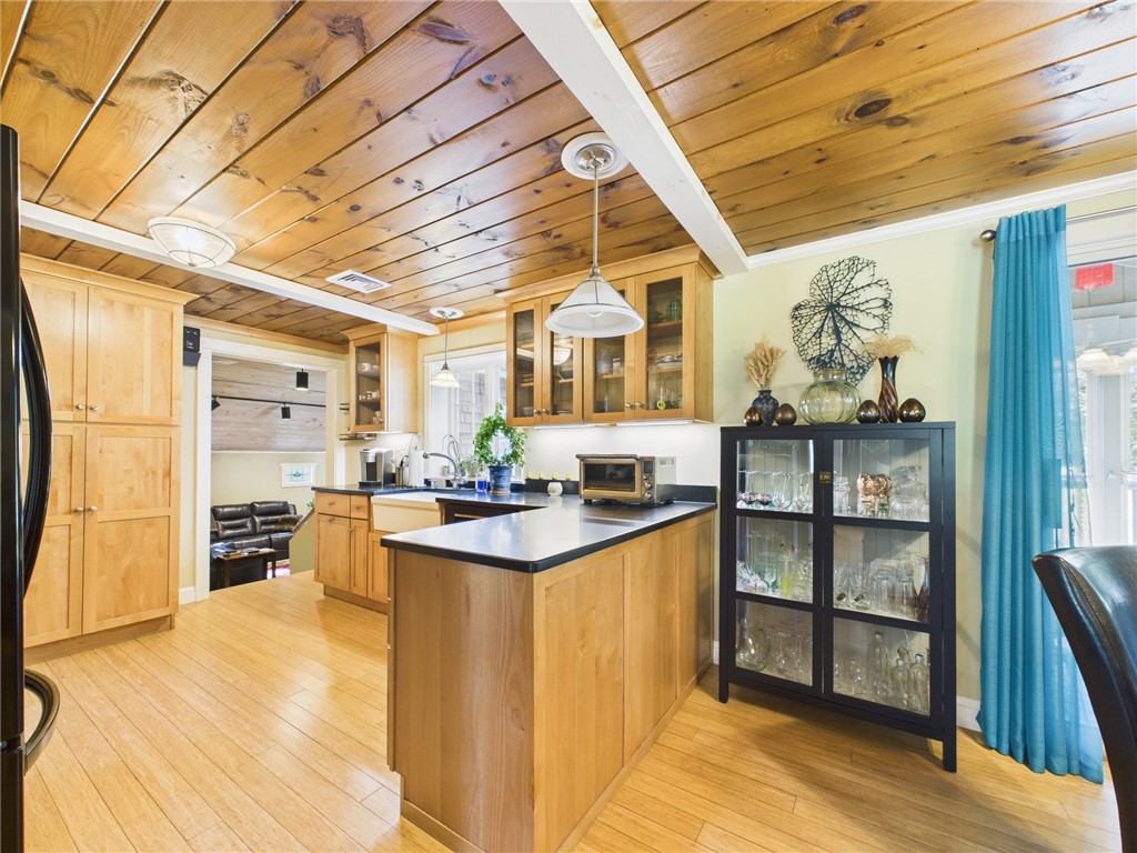 95 Mail Road Exeter, RI 02822 - Photo 11 of 33