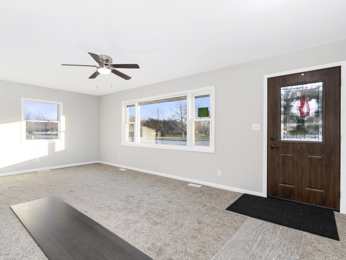 920 West Kennedy Road Braidwood, IL 60408 - Photo 2 of 25 Gallery Image 2