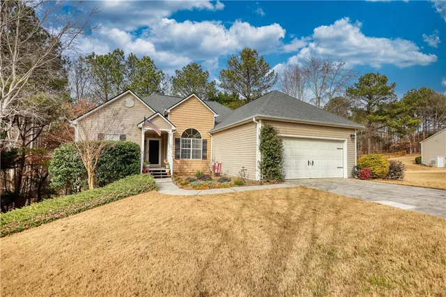 $410,000 | 1248 Rockview Court, Loganville, GA 30052