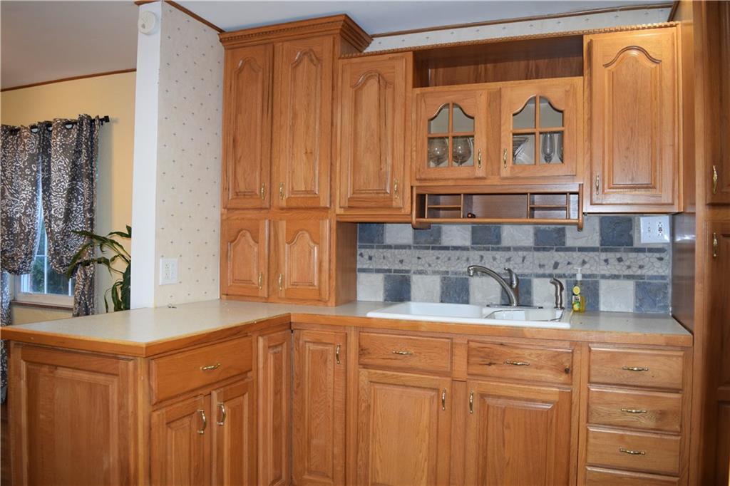 4730 Doyle Road Pittsburgh, PA 15227 - Photo 12 of 25 Gallery Image 12