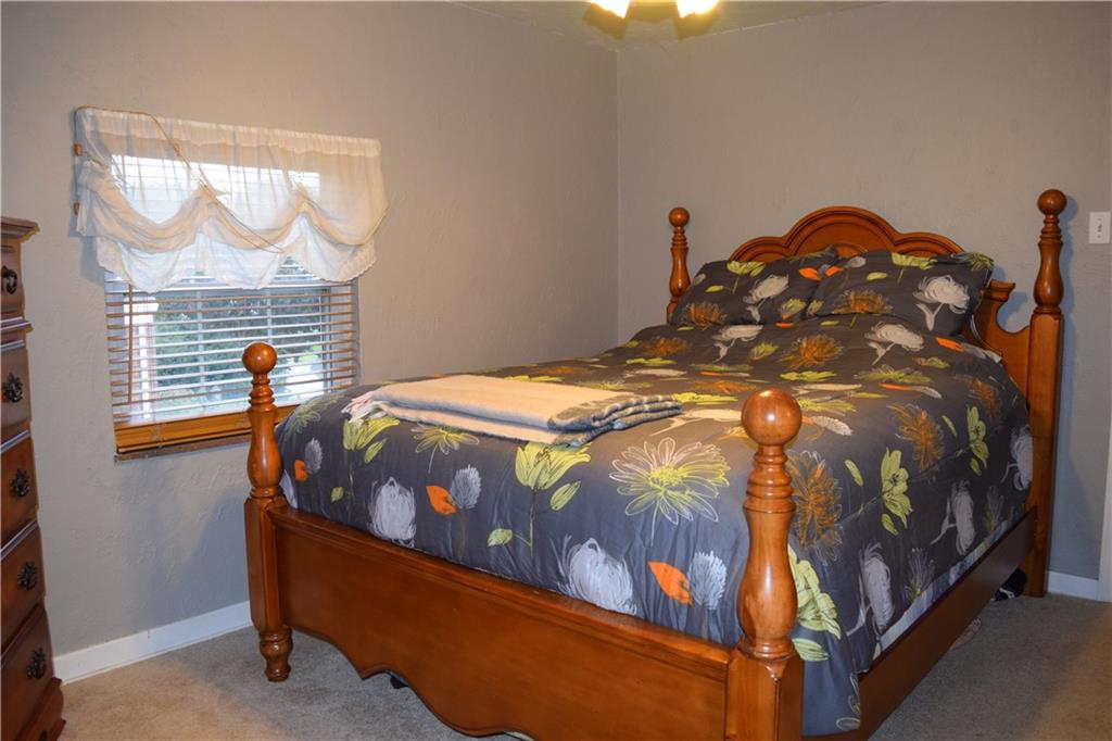 4730 Doyle Road Pittsburgh, PA 15227 - Photo 14 of 25 Gallery Image 14