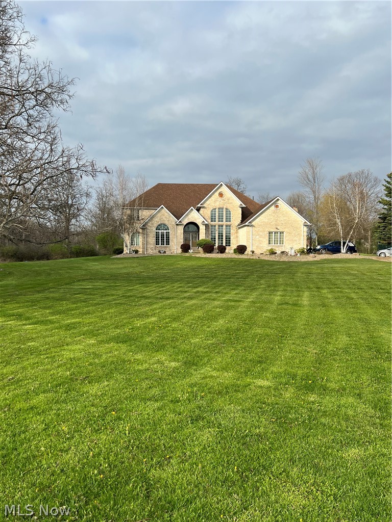 9811 Mentor Road Chardon, OH 44024 - Photo 3 of 12