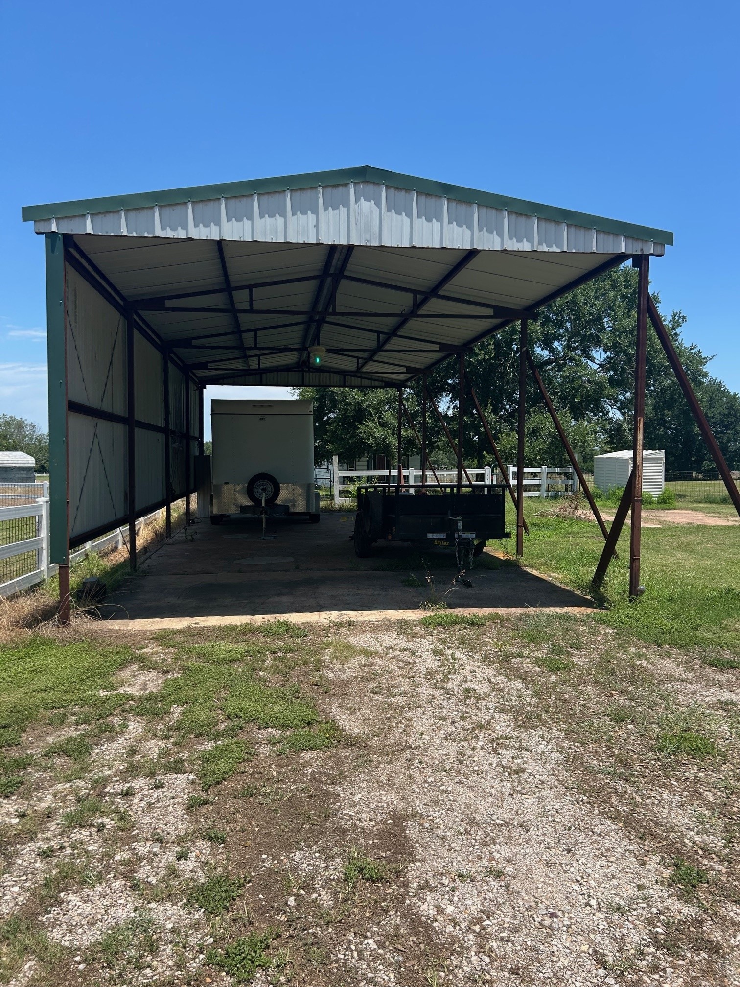 38094 Joe Loggins Road Hempstead, TX 77445 - Photo 21 of 32 a view of back yard of the house