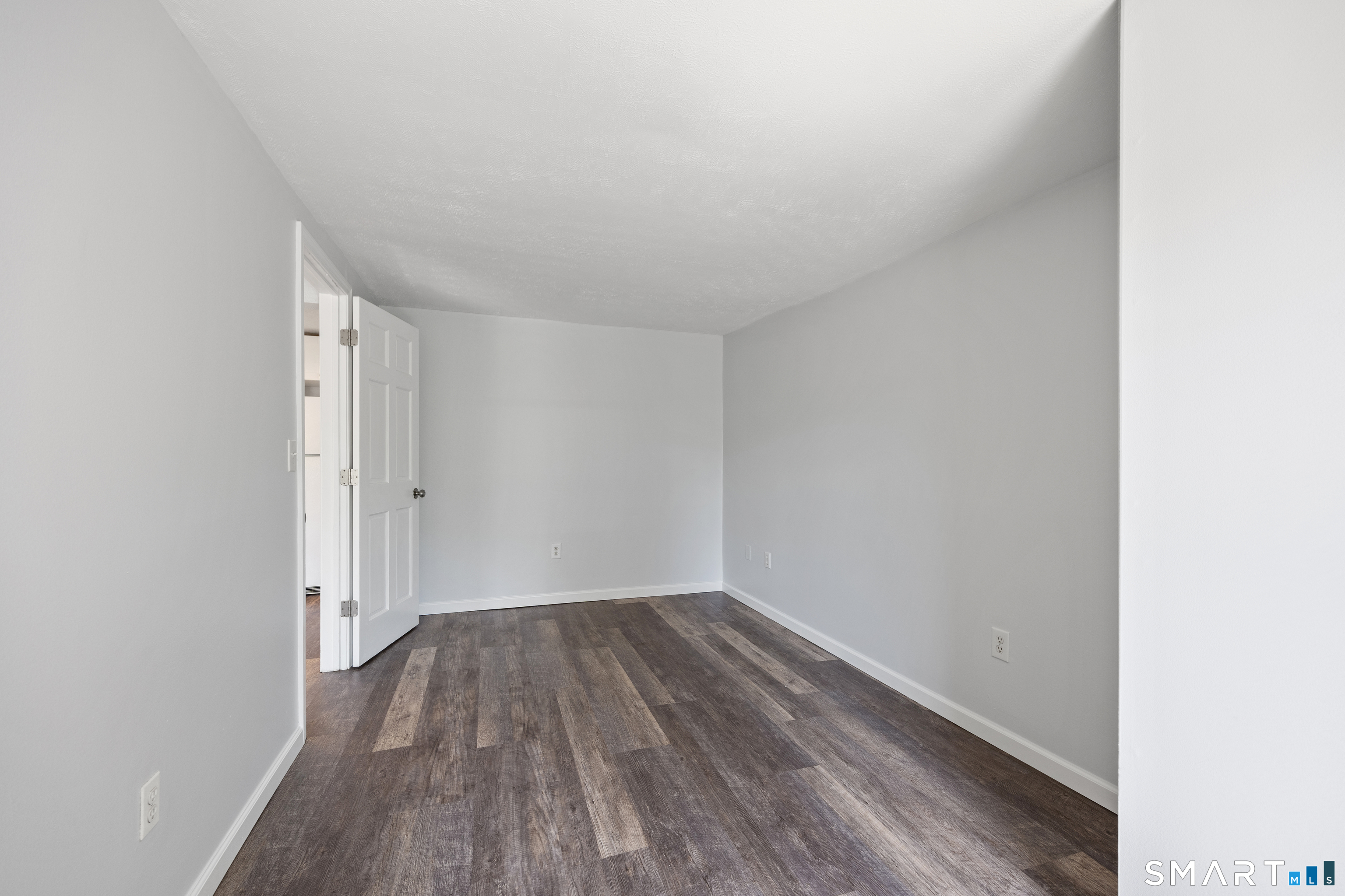 9 Guiel Place, Unit 2 Meriden, CT 06450 - Photo 9 of 17