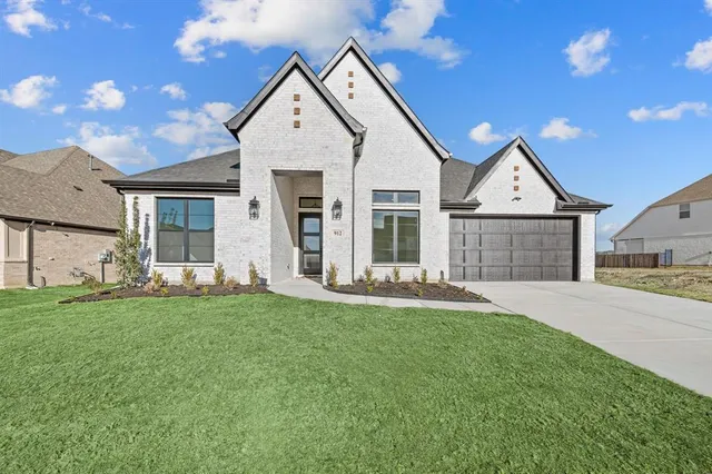 $675,000 | 912 Highlands Avenue, Aledo, TX 76008