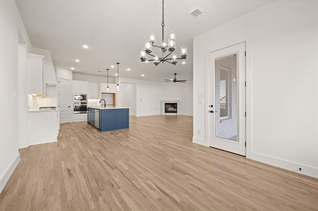 912 Highlands Avenue Aledo, TX 76008 - Photo 18 of 39