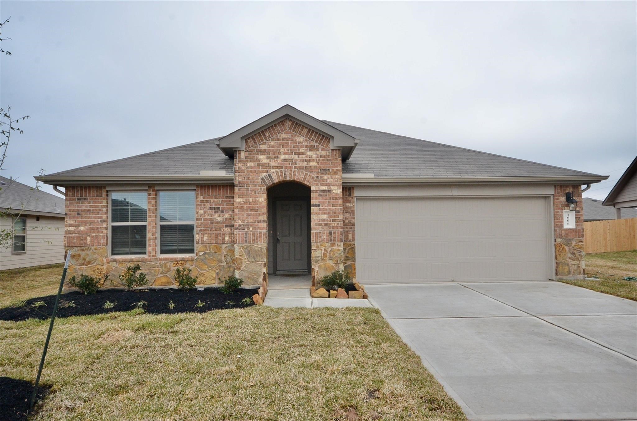 1606 Bear Spring Drive Richmond, TX 77469 - Photo 1 of 12