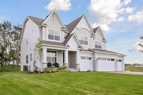 $1,310,052 | 4704 Ogden Trail Lane North, Stillwater, MN 55082