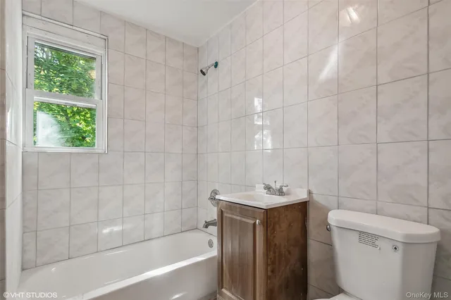 $689,000 | 15 Stewart Place, Yonkers, NY 10701