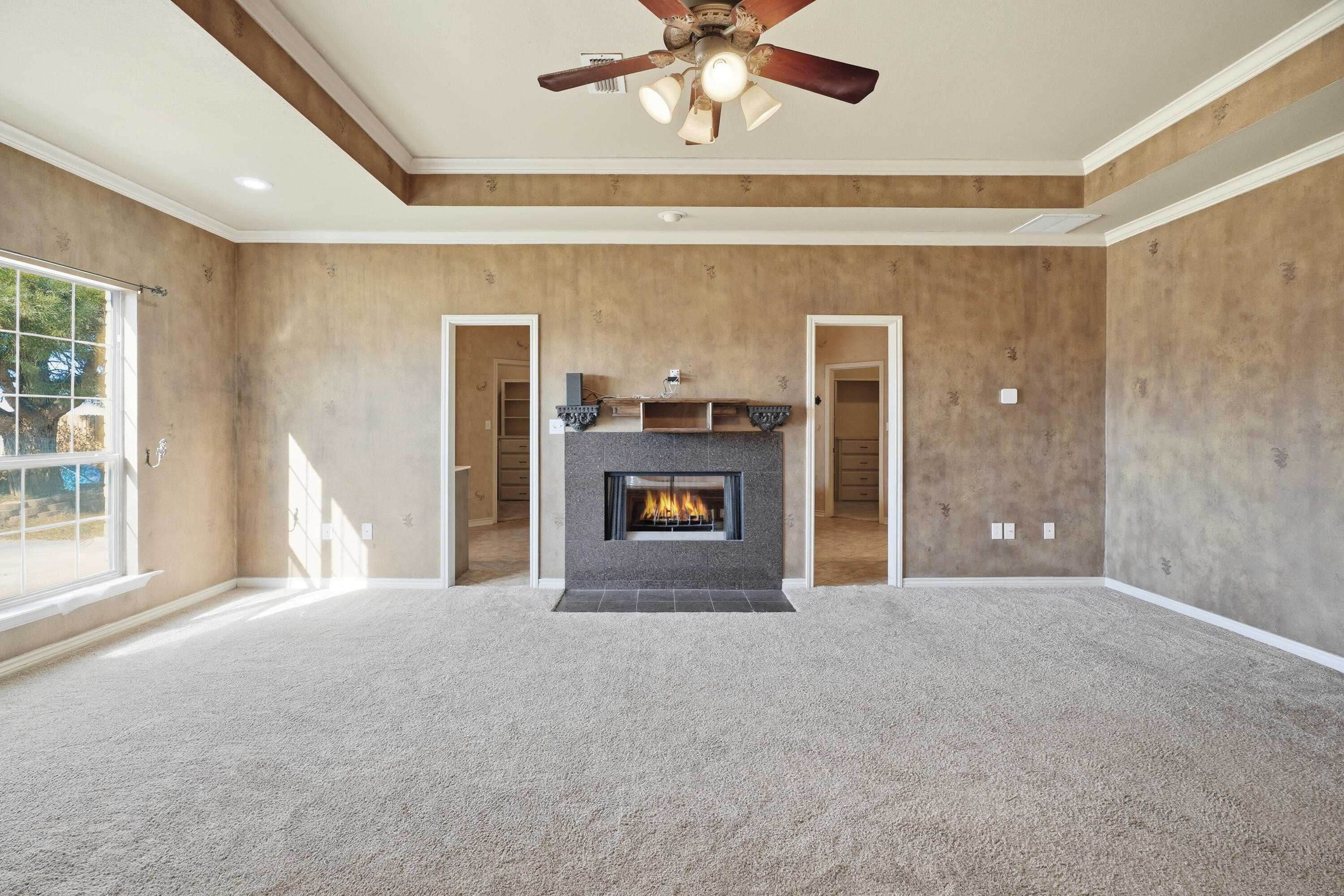 5601 County Road 7920 Lubbock, TX 79424 - Photo 22 of 68 a view of an empty room with a window