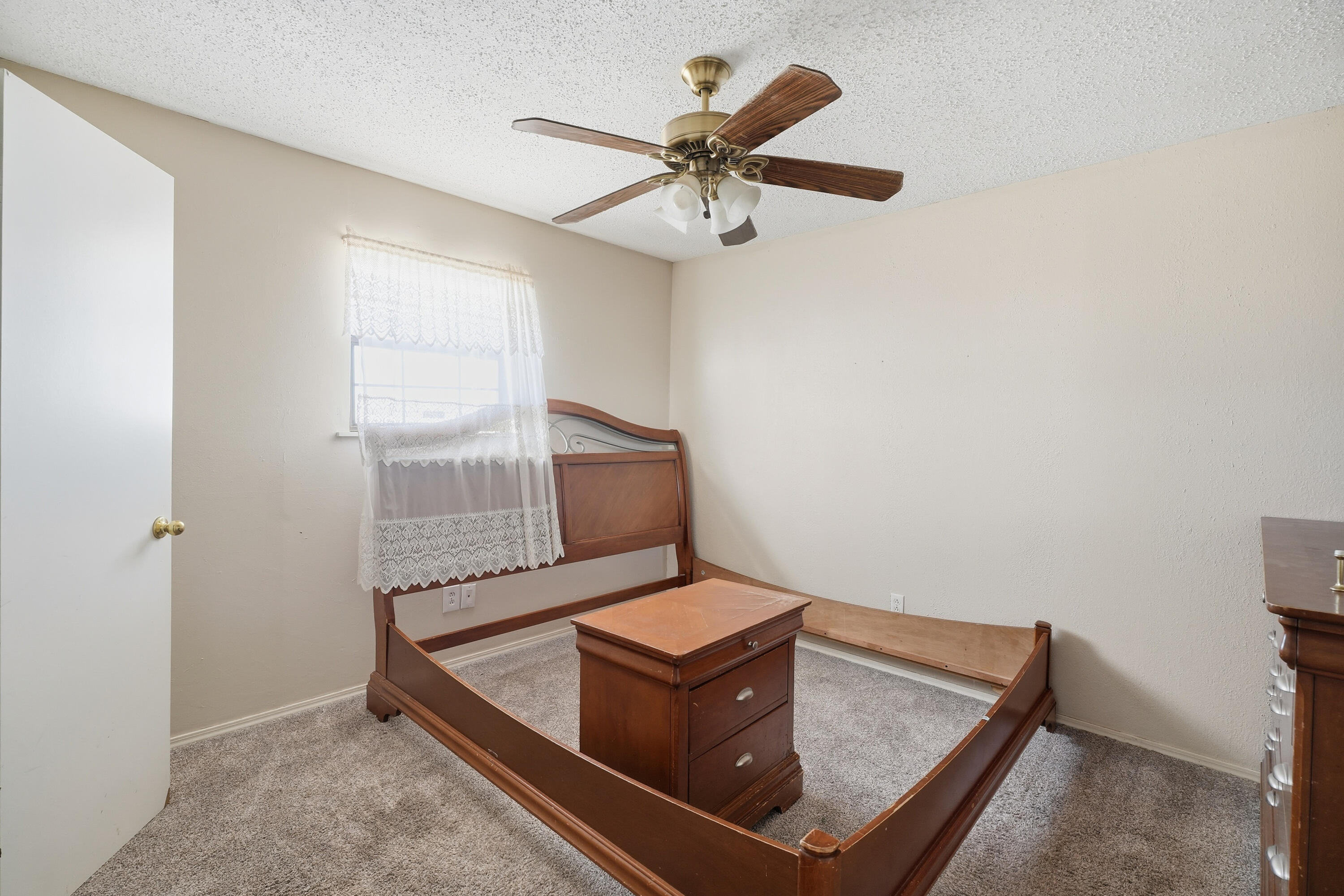5601 County Road 7920 Lubbock, TX 79424 - Photo 58 of 68 Second Bedroom