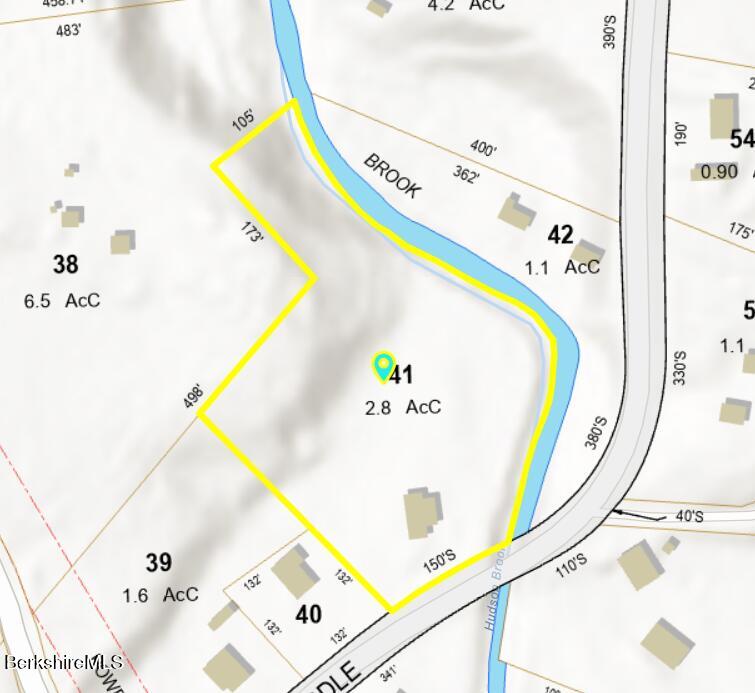 471 Middle Road Clarksburg, MA 01247 - Photo 9 of 9 a close up of a bathroom with a bathtub